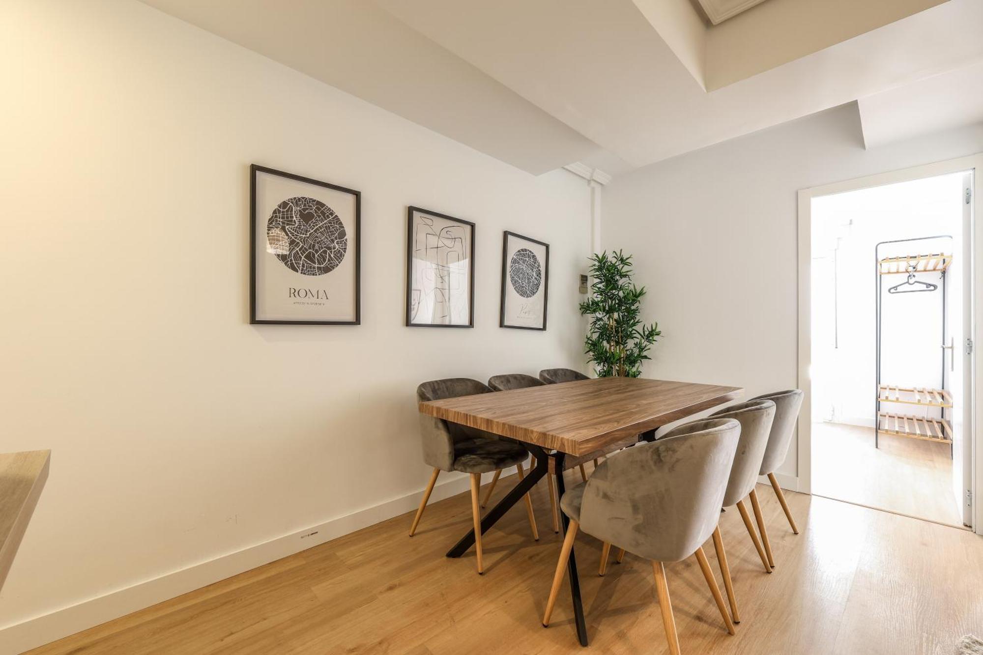 Apartamentos Reformados En Tirso De Molina Act Madrid Luaran gambar