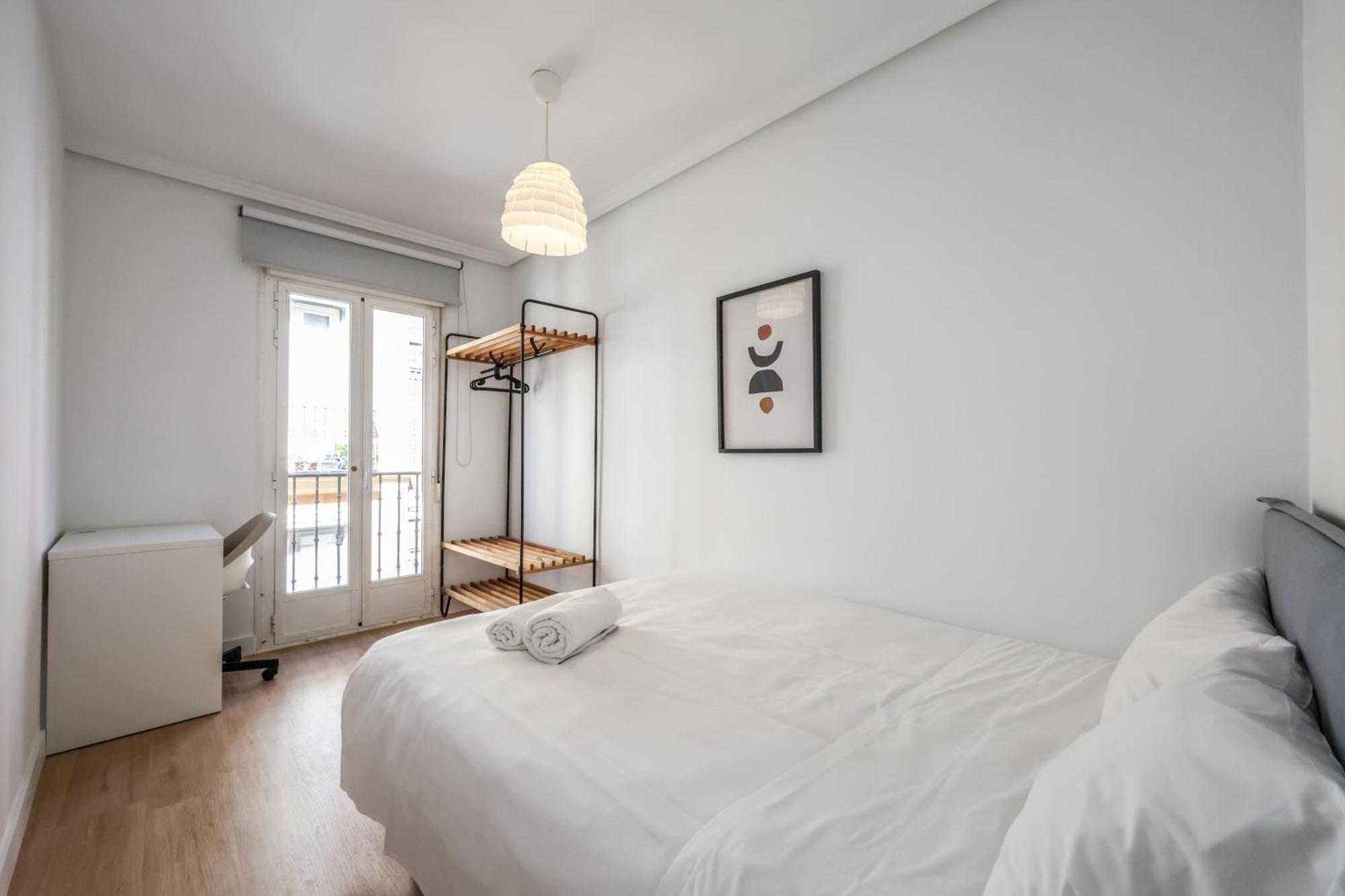 Apartamentos Reformados En Tirso De Molina Act Madrid Luaran gambar