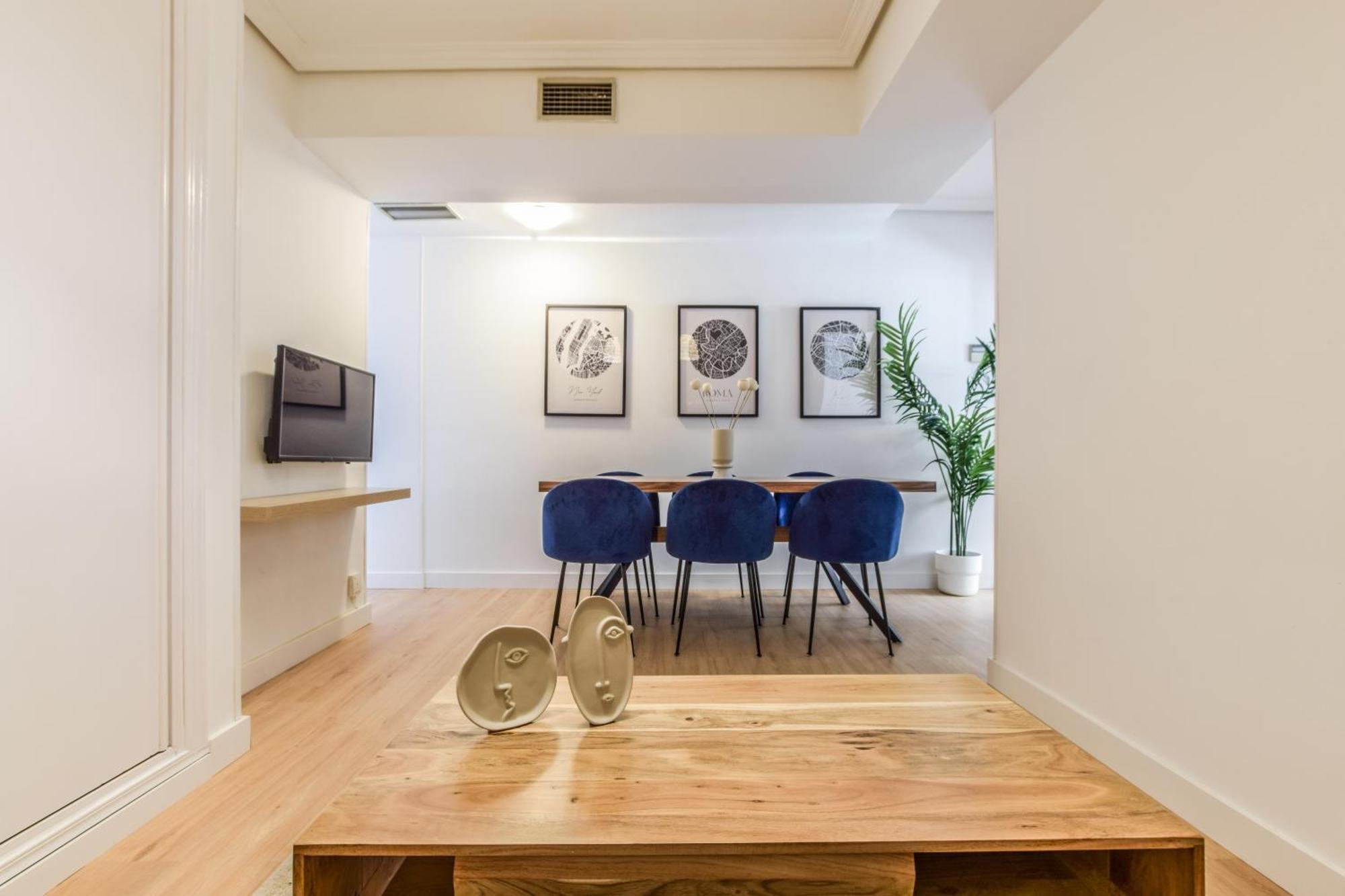 Apartamentos Reformados En Tirso De Molina Act Madrid Luaran gambar